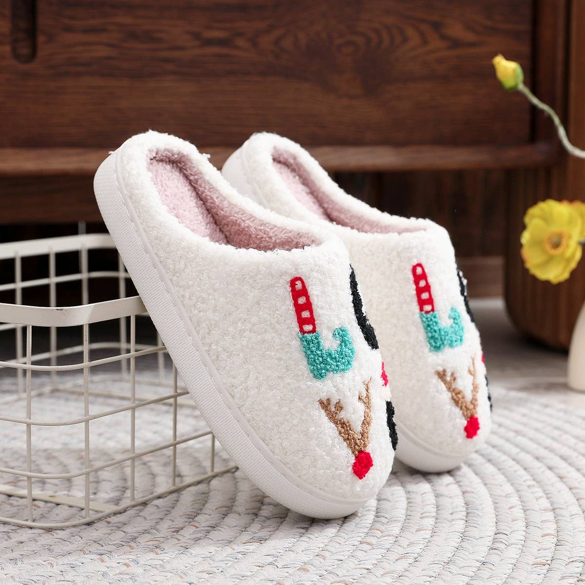 HOT STYLE LETTER PLUSH WARM COTTON SLIPPERS_CWSHS0761