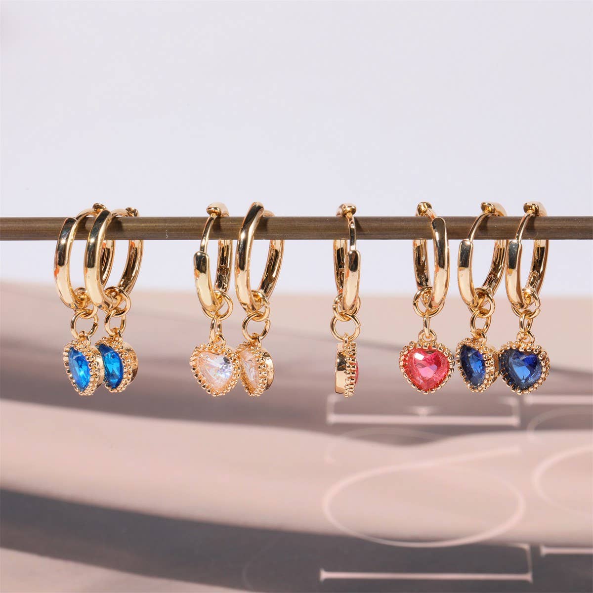 FASHIONABLE HEART BIRTHSTONE EARRINGS_CWMM5350