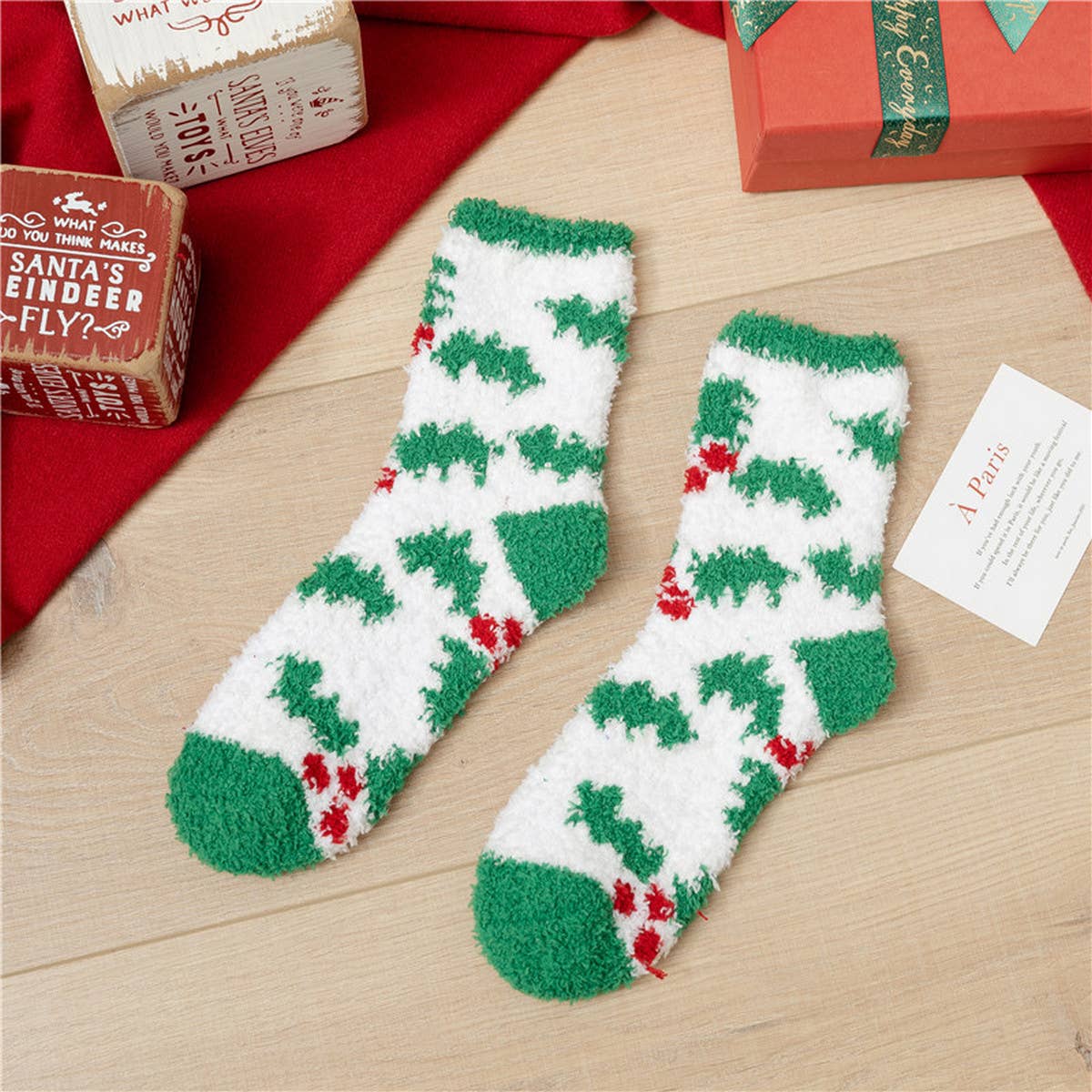 CHRISTMAS SOFT PLUSH SOCKS_CWMS0624