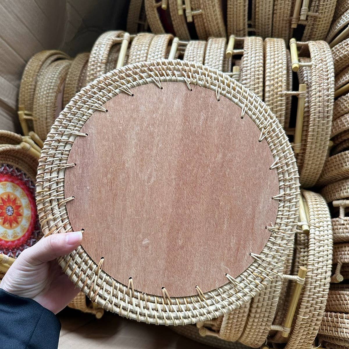RATTAN WOVEN STORAGE BASKET ROUND TRAY_CWMM4536