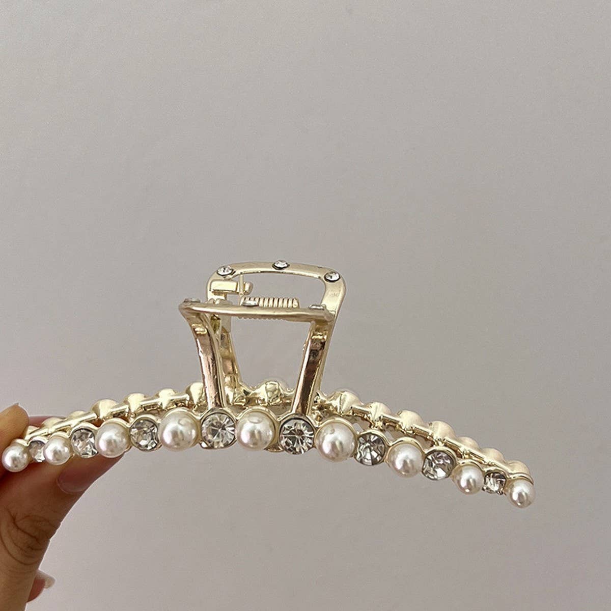 FRENCH ALLOY HAIR CLAW PEARL RHINESTONE DECOR_CWAHA0619