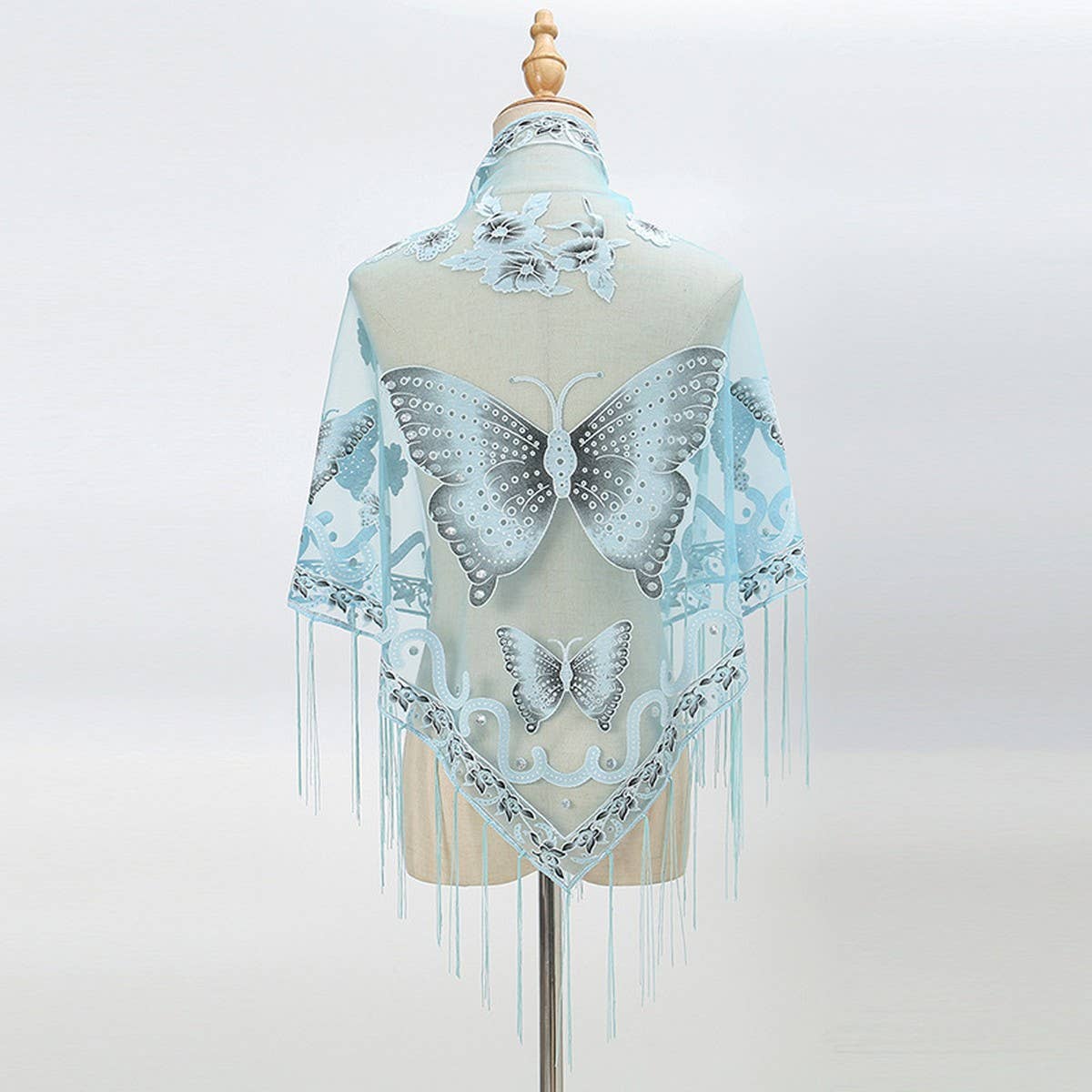 LACE BUTTERFLY EMBROIDERED TRIANGLE SHAWL_CWMM1994