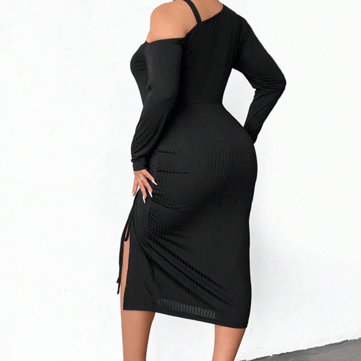 OFF SHOULDER ASYMMETRICAL CINCHED BODYCON DRESS_CWDMD6053