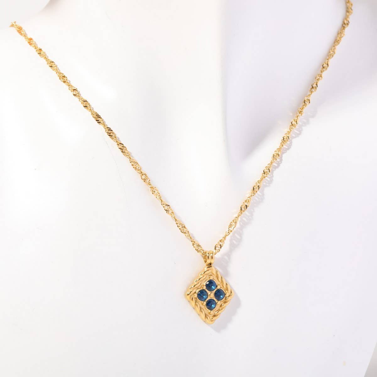 STAINLESS STEEL DECEMBER BIRTHSTONE NECKLACE_CWMM3920