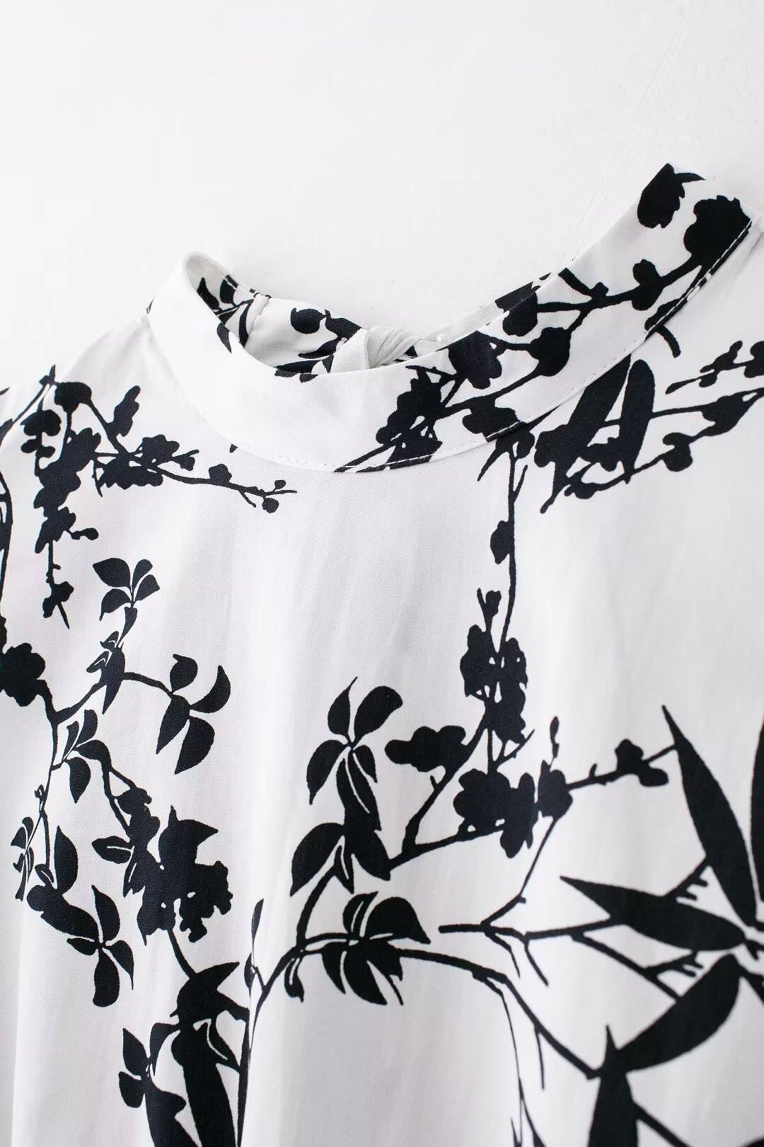 Street-Chic Chic Print Waist Dress