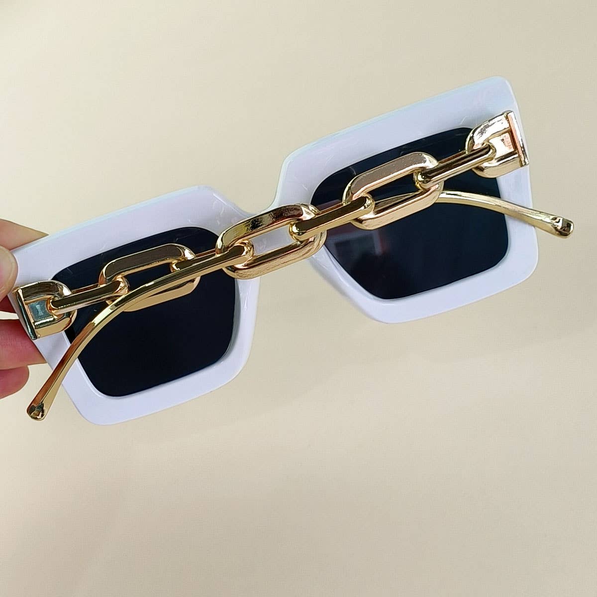 SQUARE FRAME CHAIN FASHION METAL SUNGLASSES WOMEN_CWASG0280