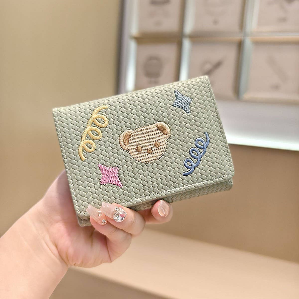 Cute Embroidered Bear Trifold Wallet_Cwab06216