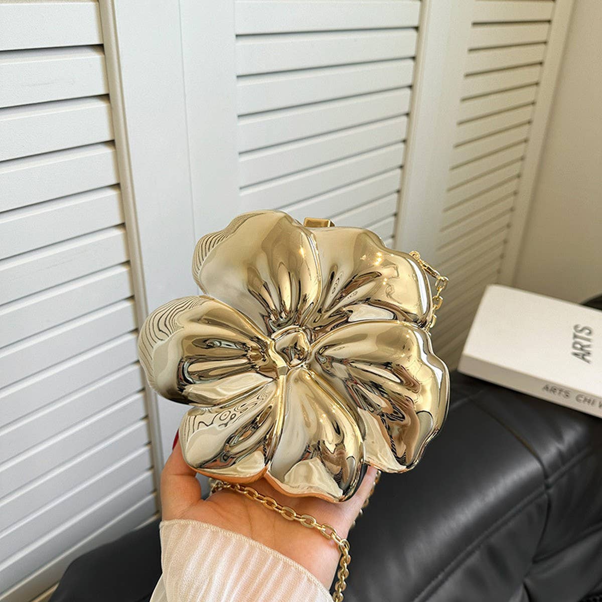 FLOWER GOLD PRESSED BAG BANQUET BAG CLUTCH_CWAB3259