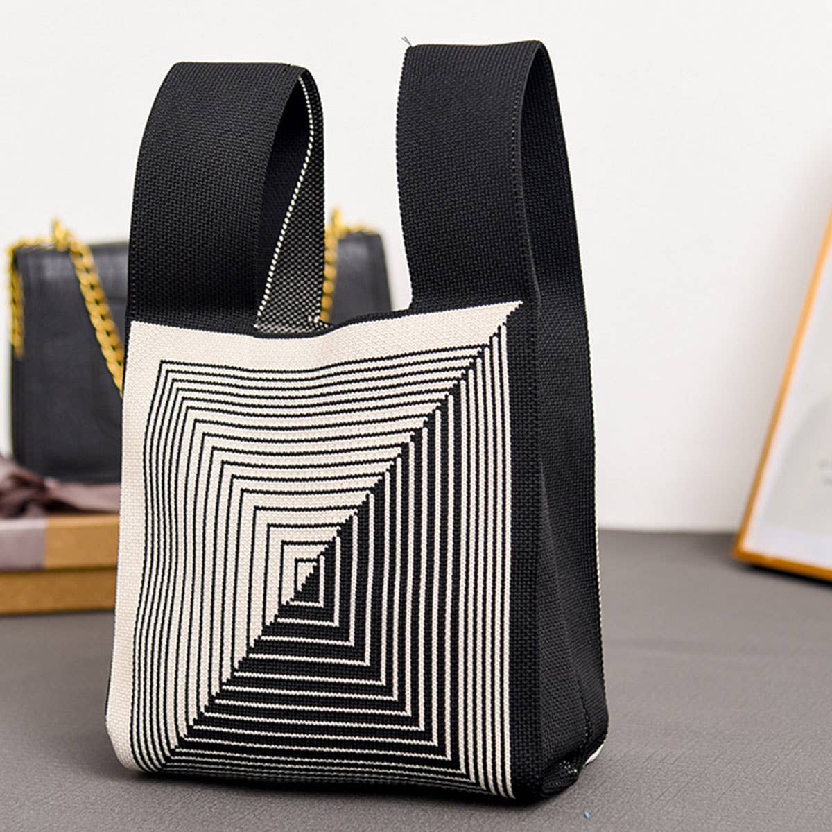 COW PATTERN CUTE KNOT WRISTLET KNITTED TOTE BAG_CWAB0880