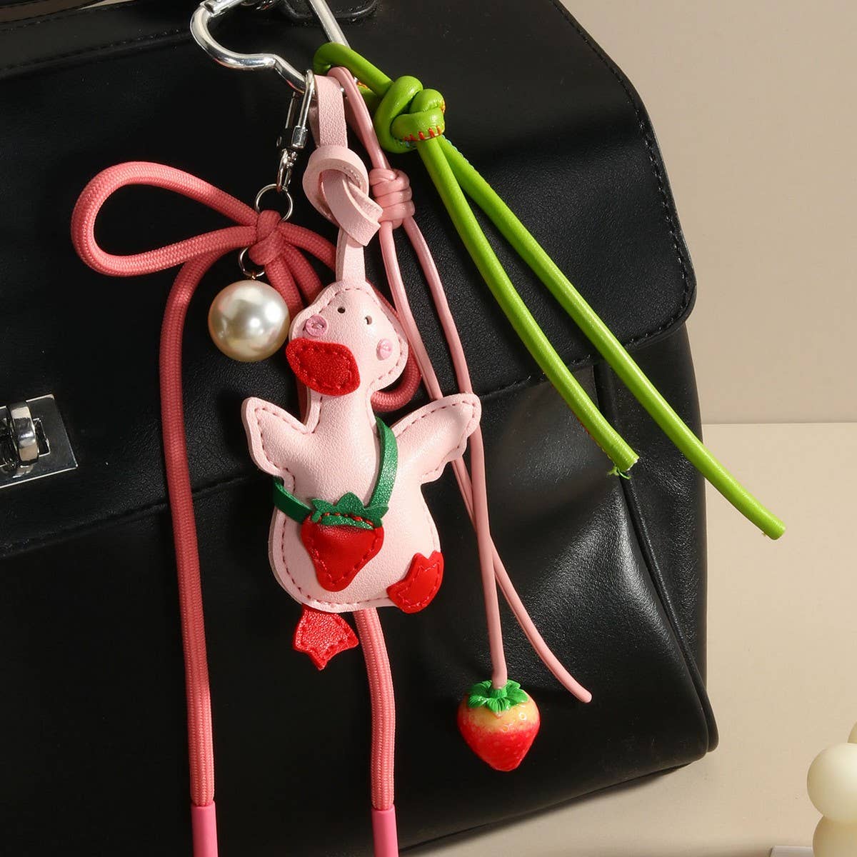 CUTE YELLOW DUCK STRAWBERRY KEYCHAIN BAG CHARM_CWMM7875