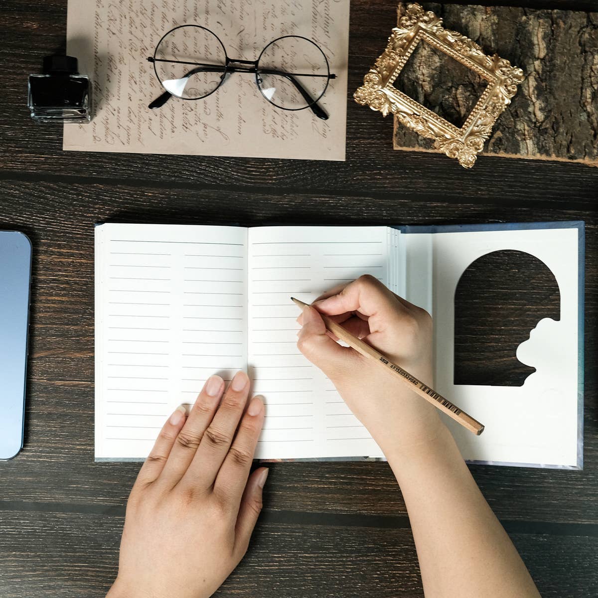 Vintage Oil Painting Girl Cover Notebook_Cwmm1844