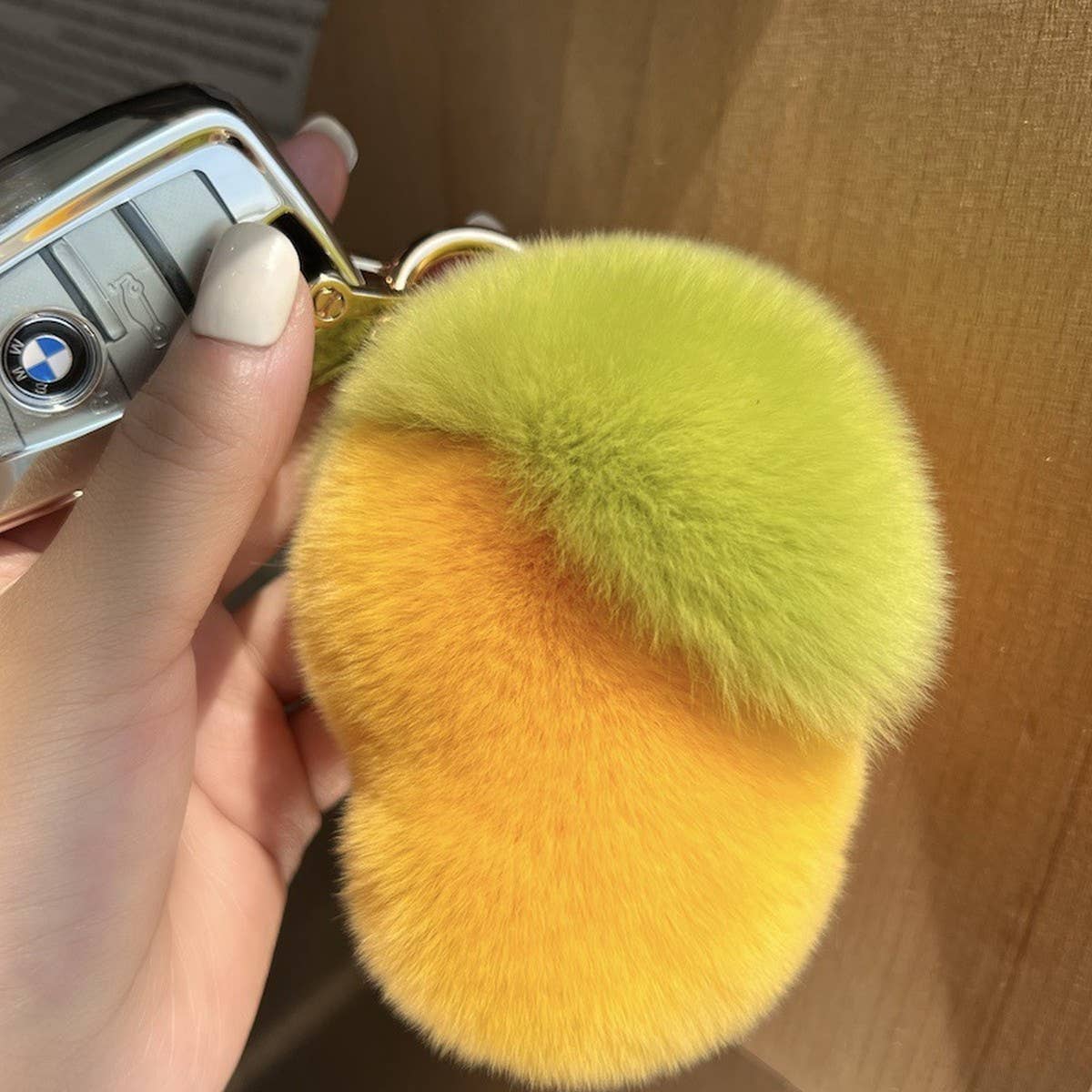 CUTE PLUSH DOLL SMALL MANGO CAR KEYCHAIN PENDANT_CWMM2498
