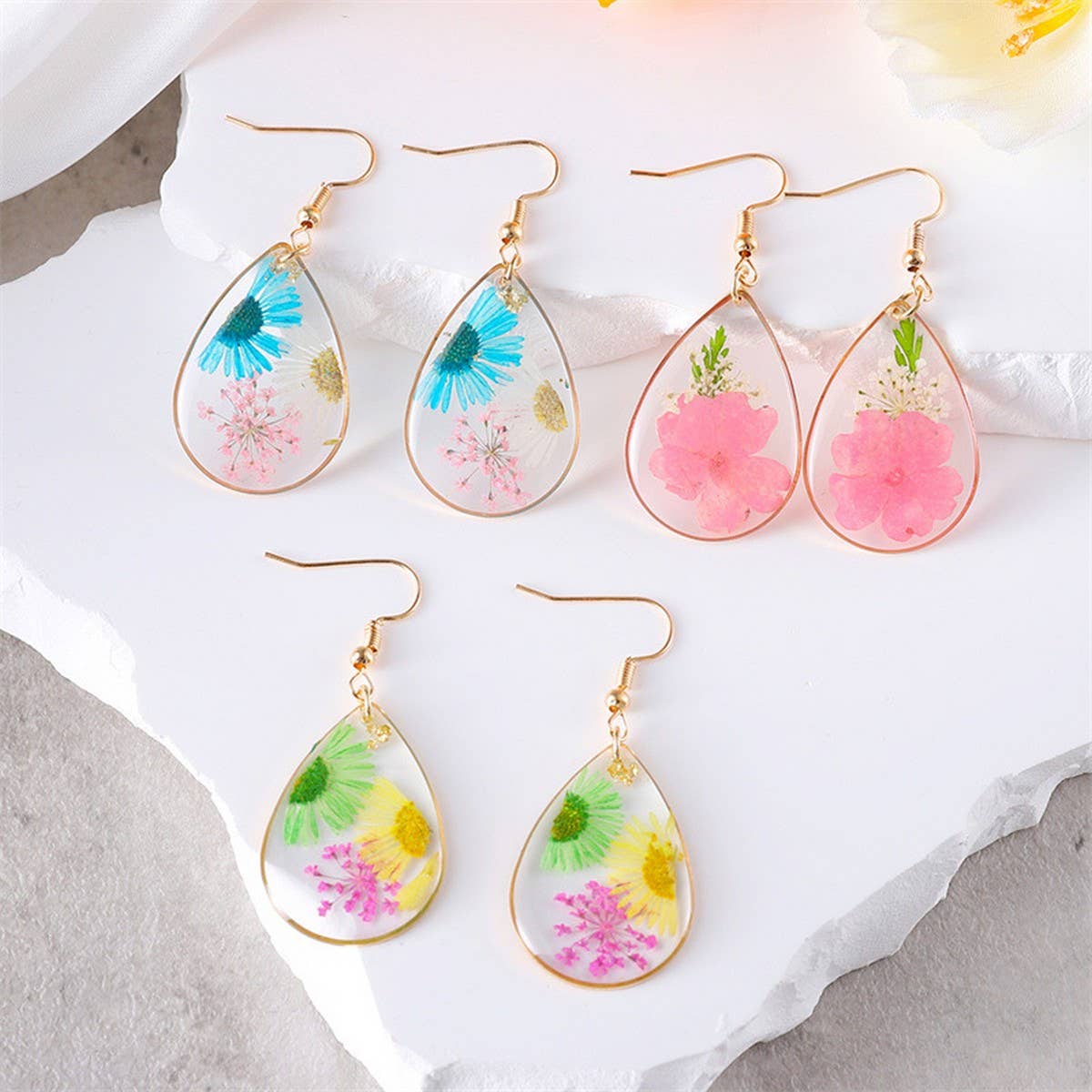 FASHIONABLE FLOWER PASTORAL STYLE EARRINGS_CWAJE2008