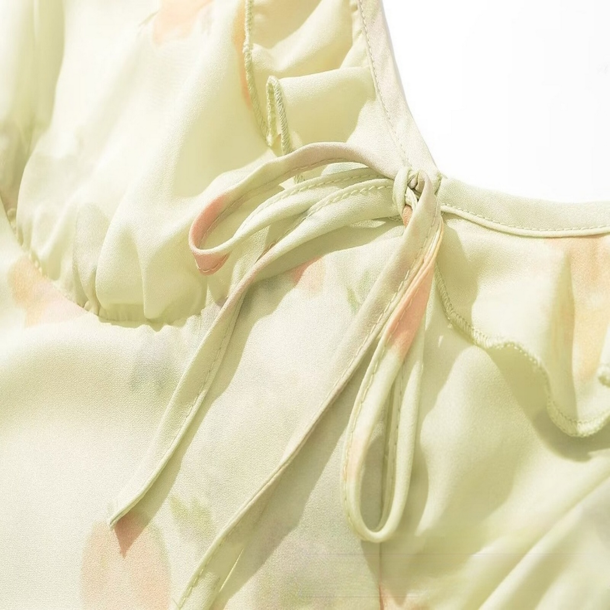 ELEGANT V NECK RUFFLE SLEEVE DRESS FRENCH STYLE_CWDMD5809