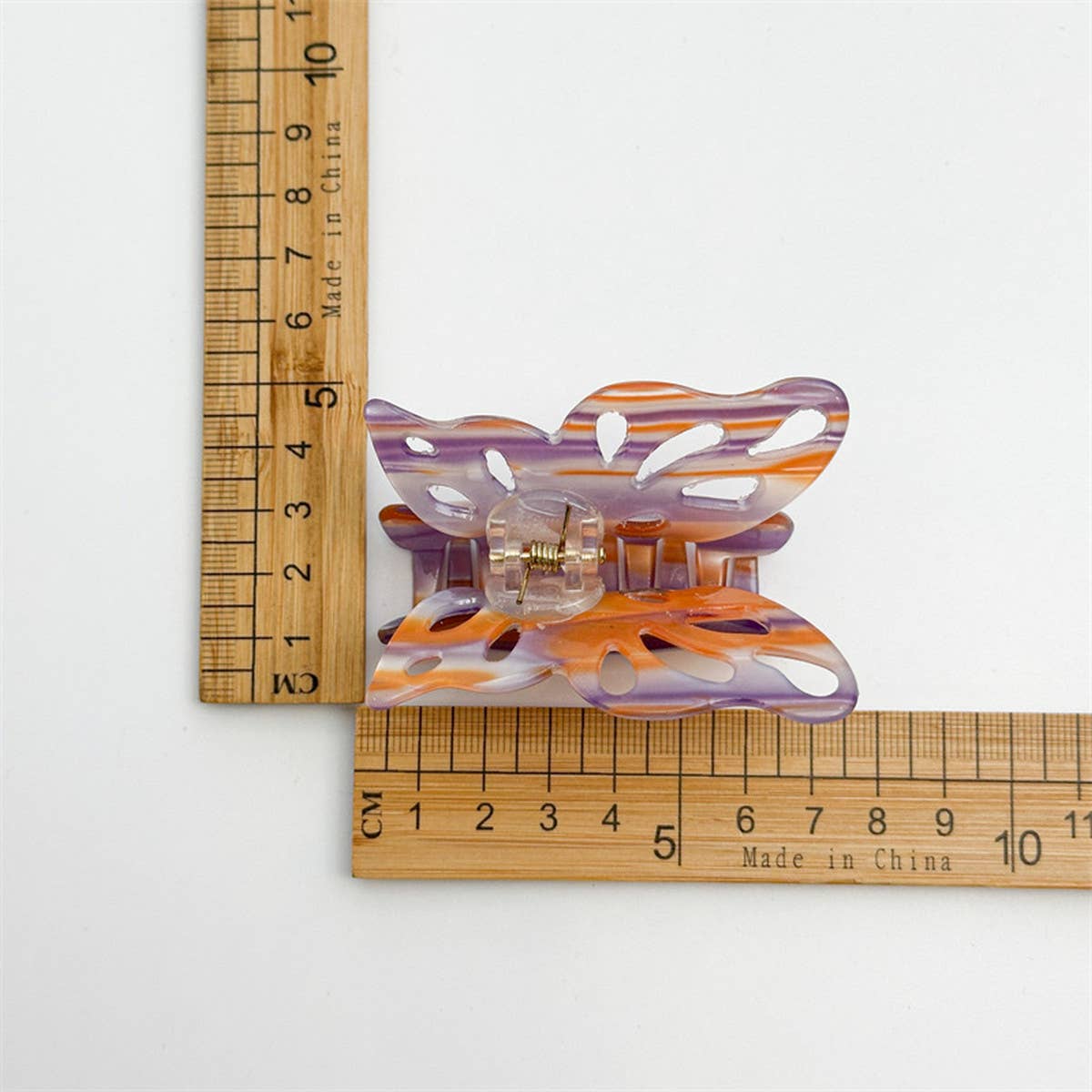 NEW LARGE HOLLOW BUTTERFLY HAIR CLAW WOMENS CLIP_CWAHA1028