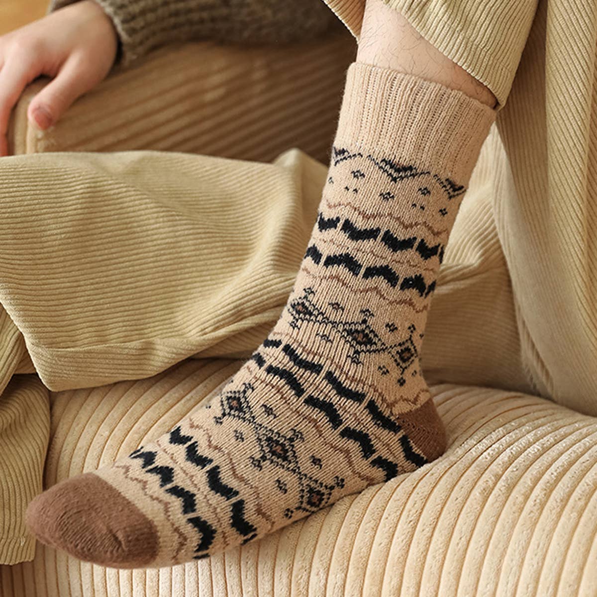 Extra Thick Wool Fair Isle Winter Socks_Cwms03218
