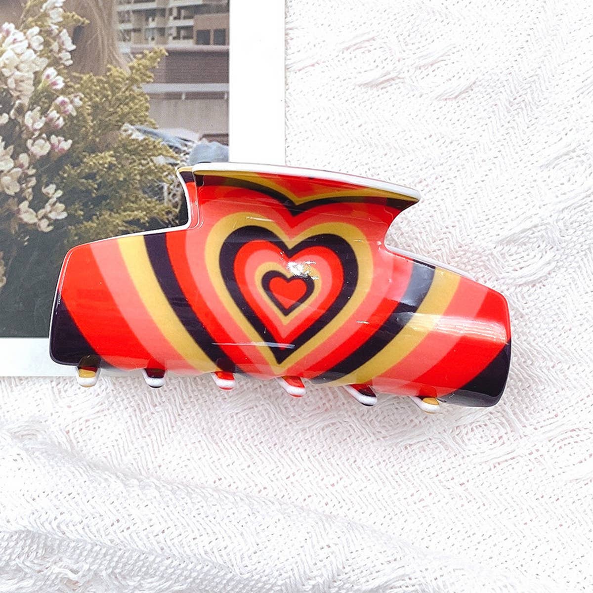 CUTE HEART SHAPED ACRYLIC HAIRPIN 8 7CM HAIRPIN_CWAHA0670