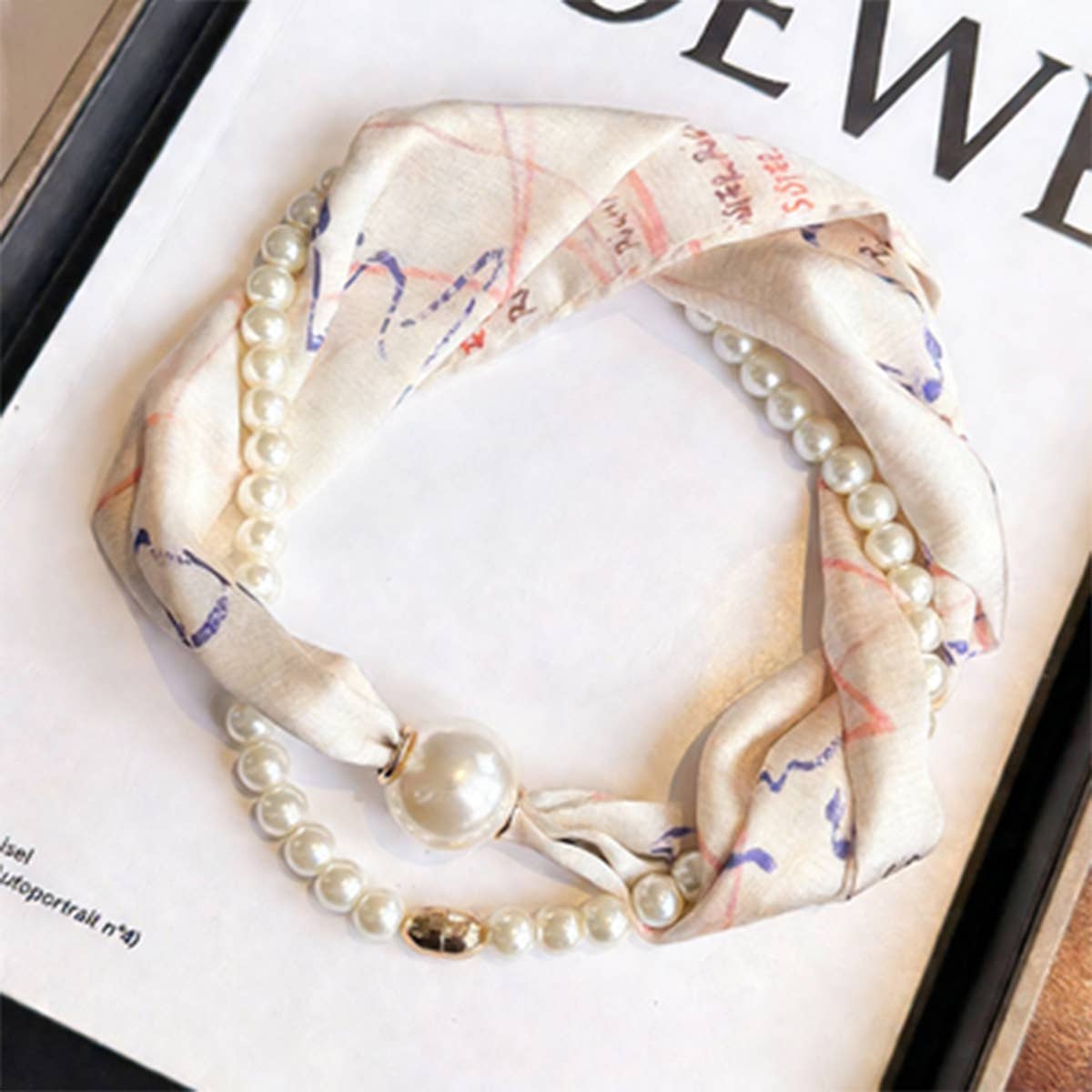 Pearl Magnetic Skinny Silk Neck Scarf_Cwasc03938