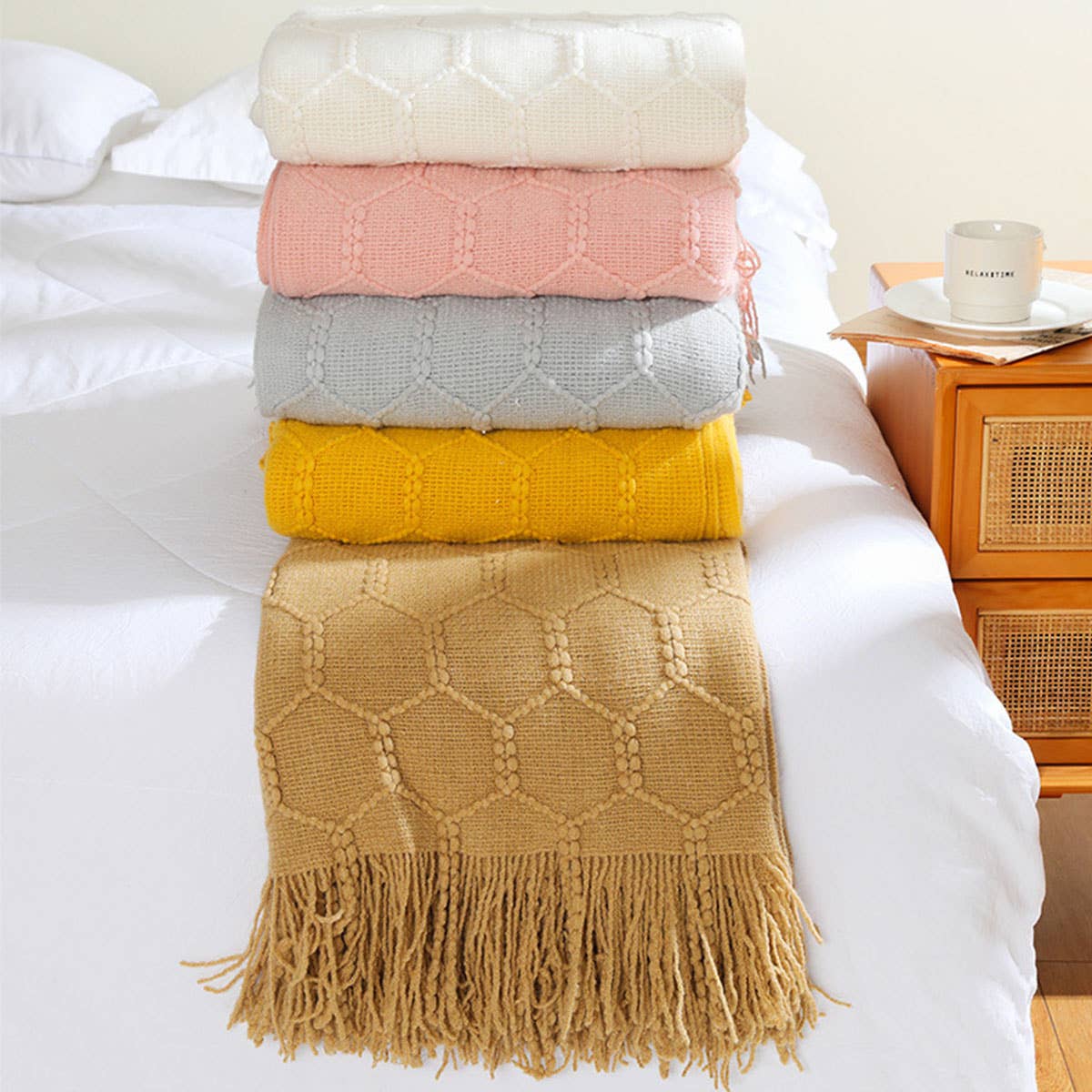 KNITTED SIMPLE THIN TASSEL SOFA BLANKET_CWMM0223