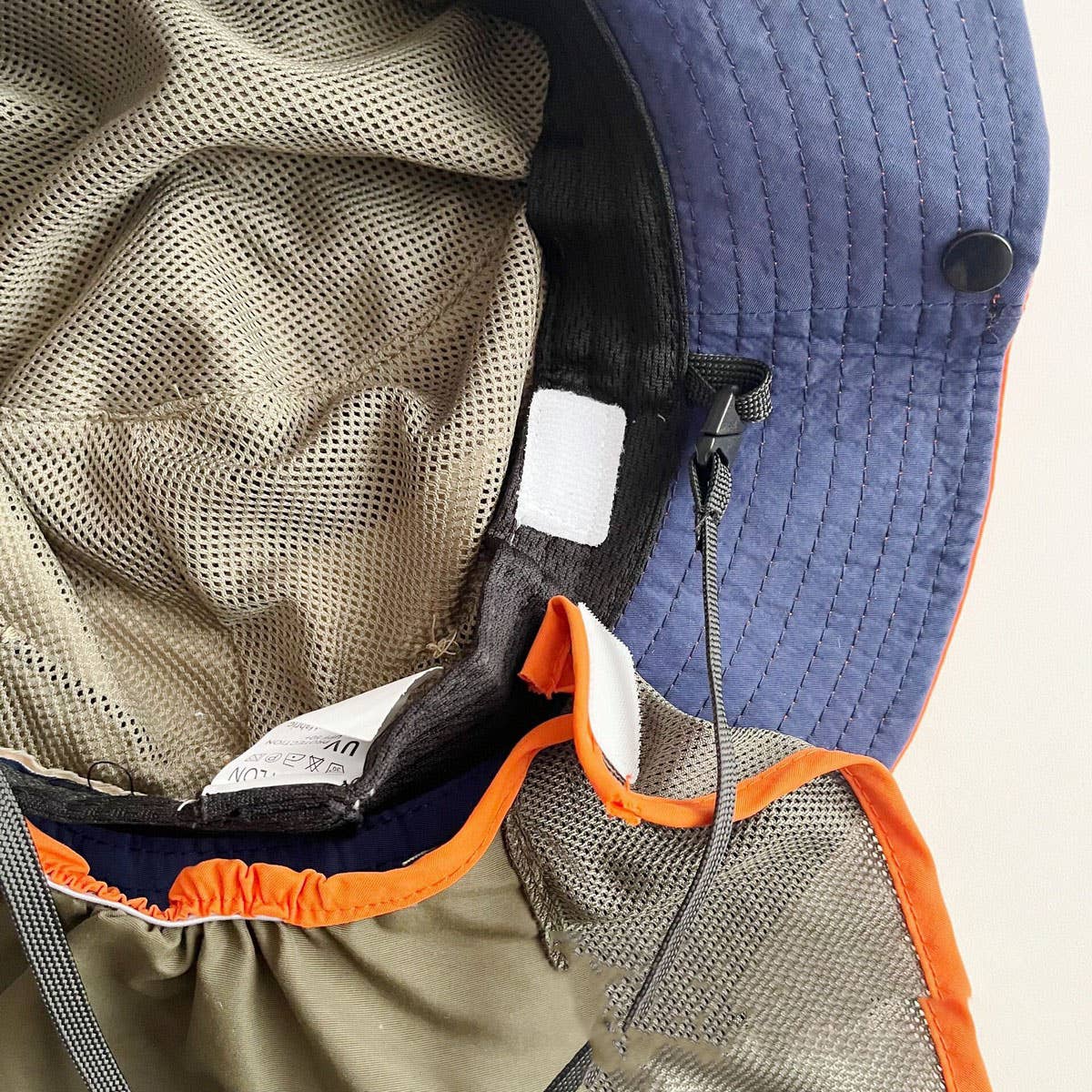 REMOVABLE CHILDRENS COLOR BLOCK BUCKET HAT_CWAH2870