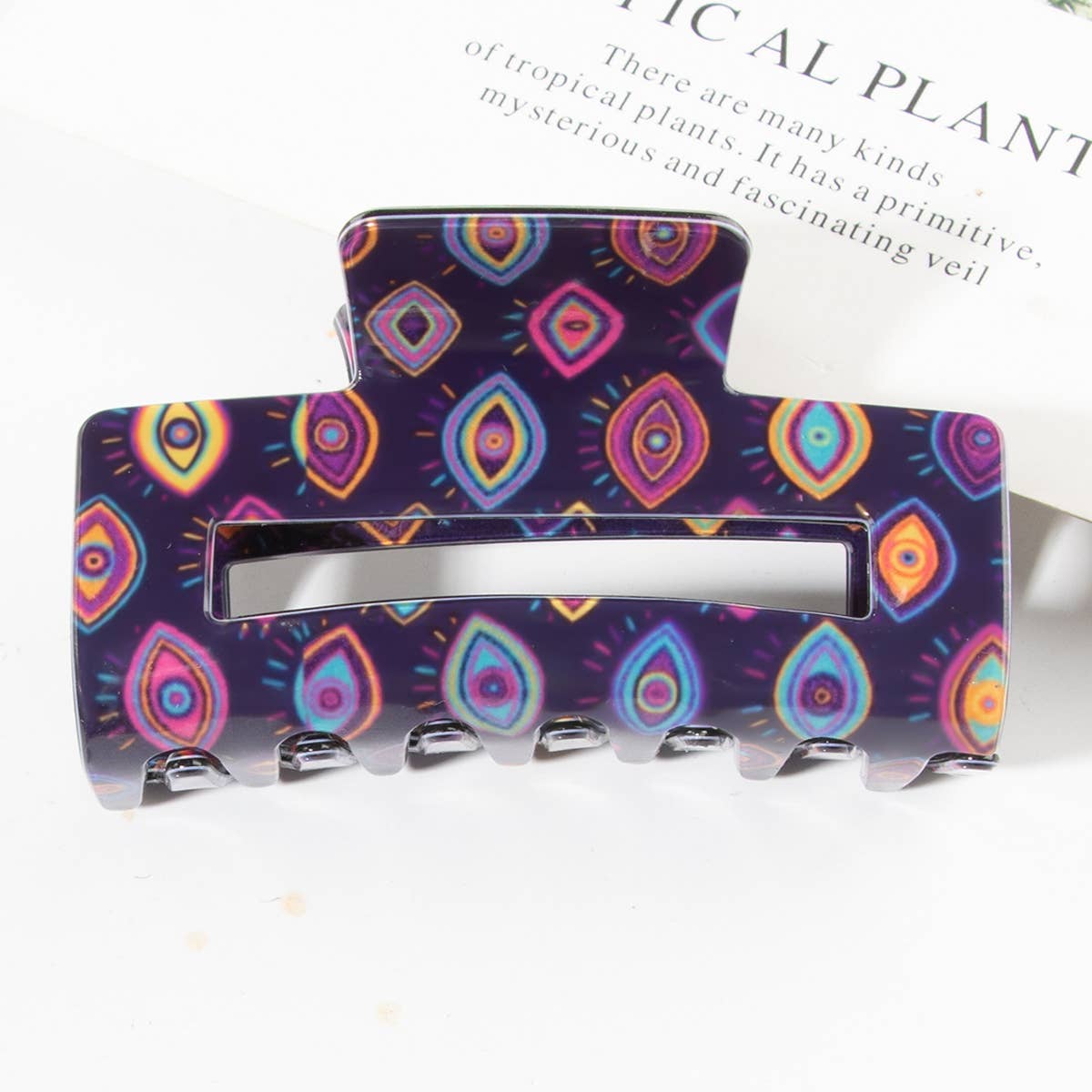 GOTHIC EYE PVC HAIR CLAW 8CM RECTANGULAR CLIP_CWAHA0741