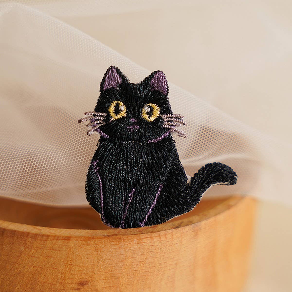 3D CAT EMBROIDERED IRON ON PATCH FOR STAIN REPAIR_CWMM5921