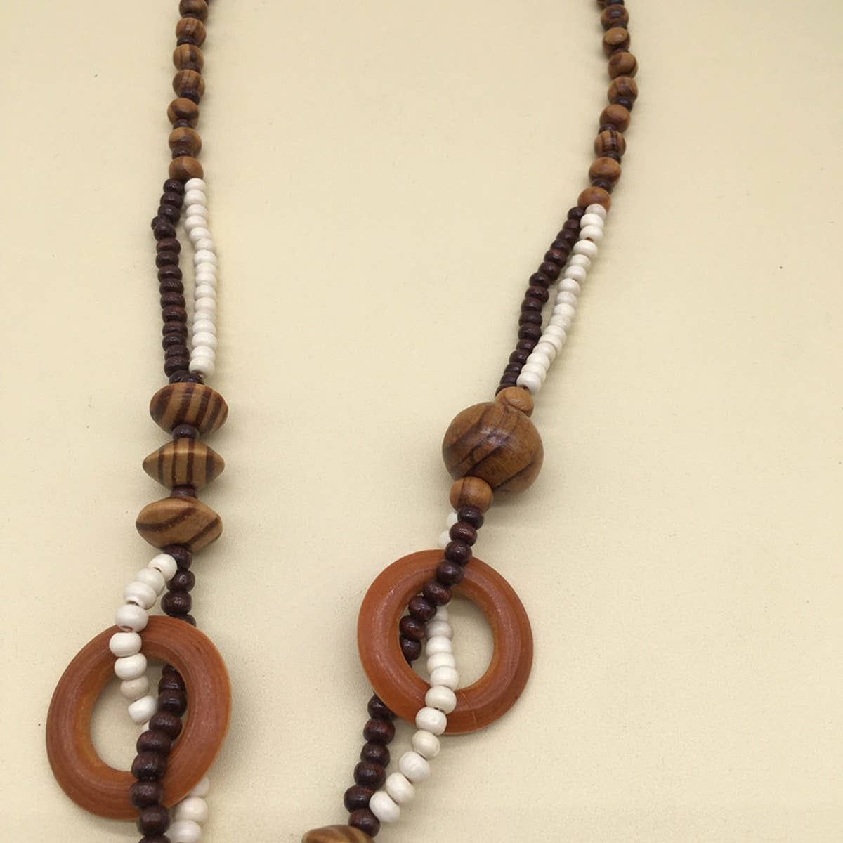 BOHEMIAN VINTAGE WOODEN BEAD NECKLACE_CWMM4566