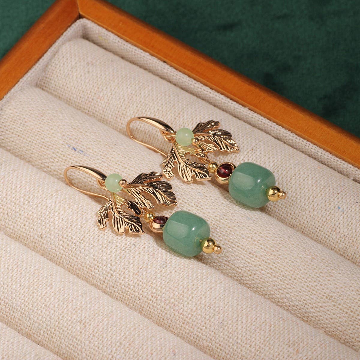 NEW SIMPLE ETHNIC STYLE RETRO TEMPERAMENT EARRINGS_CWAJE4008