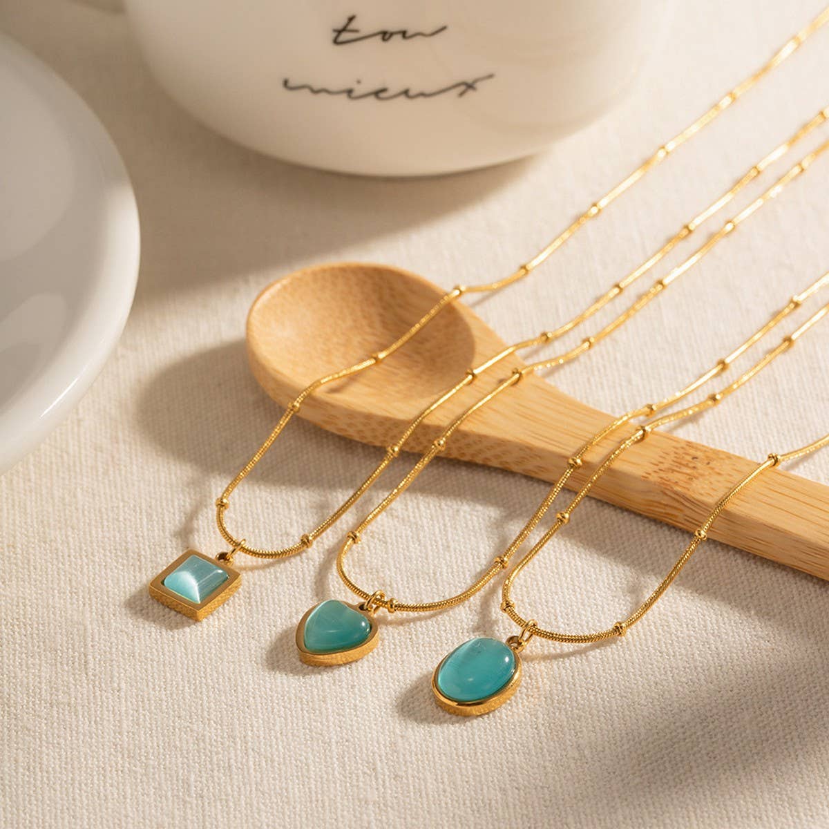 SMALL FRESH CATS EYE STONE SIMPLE NECKLACE_CWAJE1423