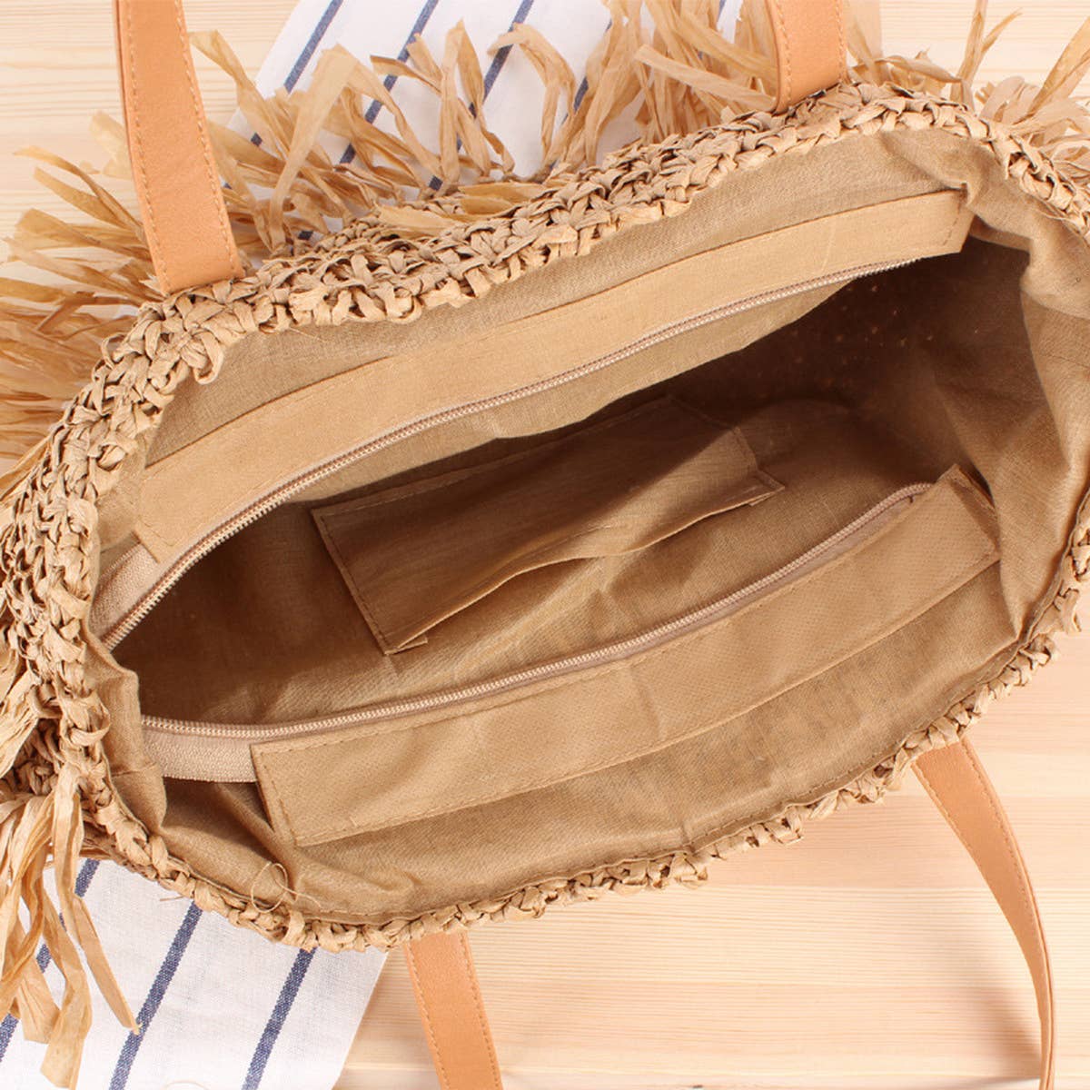 SEMICIRCLE TASSEL ONE SHOULDER BEACH STRAW BAG_CWAB2021