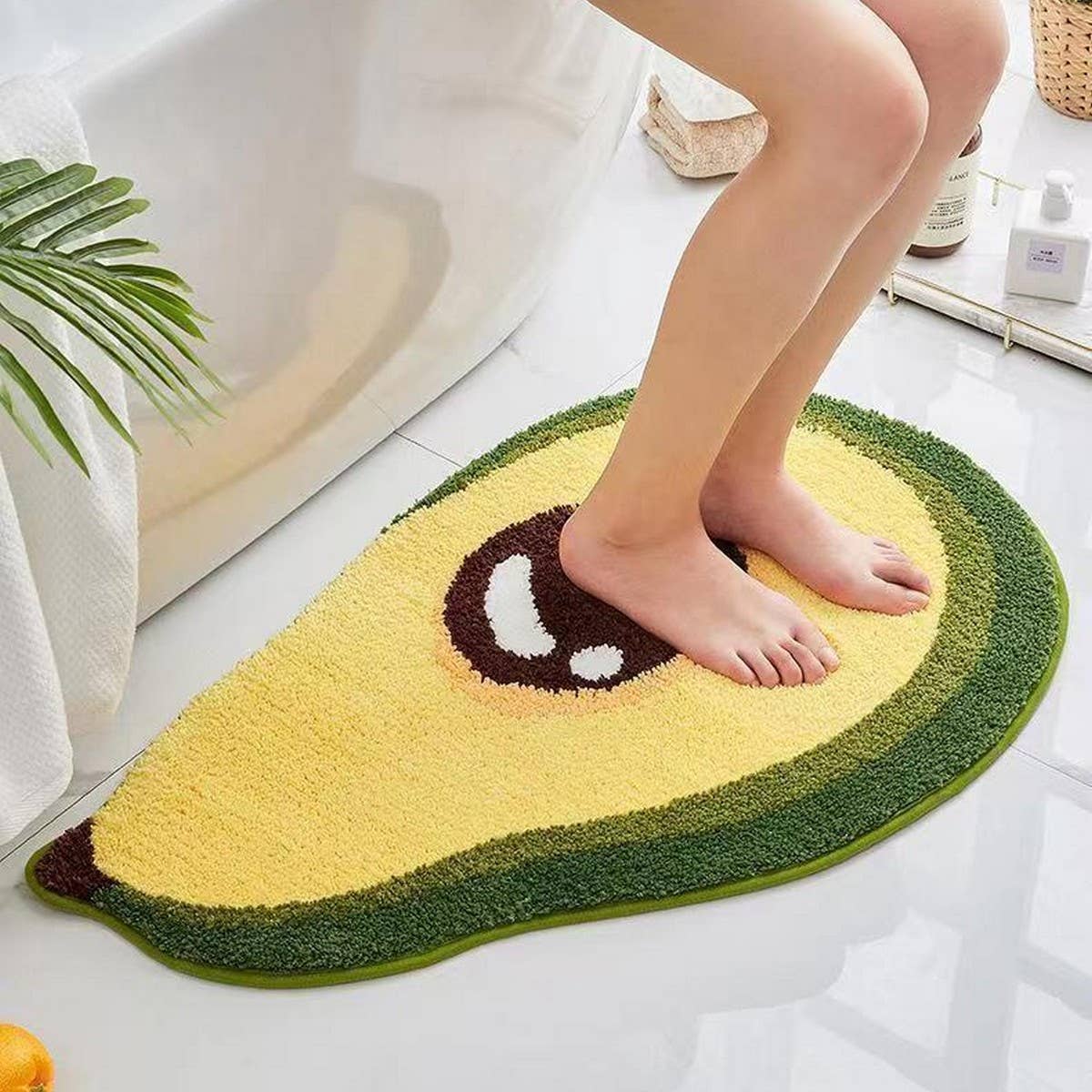 CUTE AVOCADO BATHROOM RUG QUICK DRY NON SLIP MAT_CWMM7405