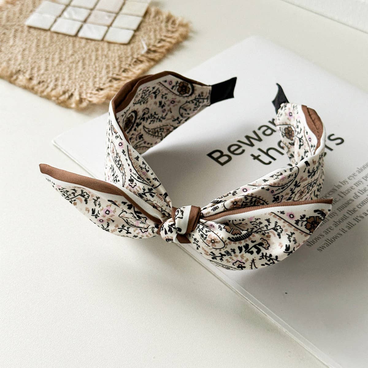 PAISLEY SATIN WIDE HEADBAND WITH KNOT FOR WOMEN_CWAHA1362