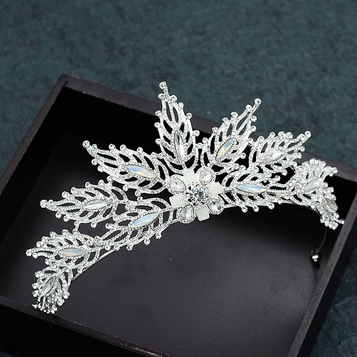 NEW BRIDAL WEDDING CRYSTAL TIARA CROWN_CWMM2026