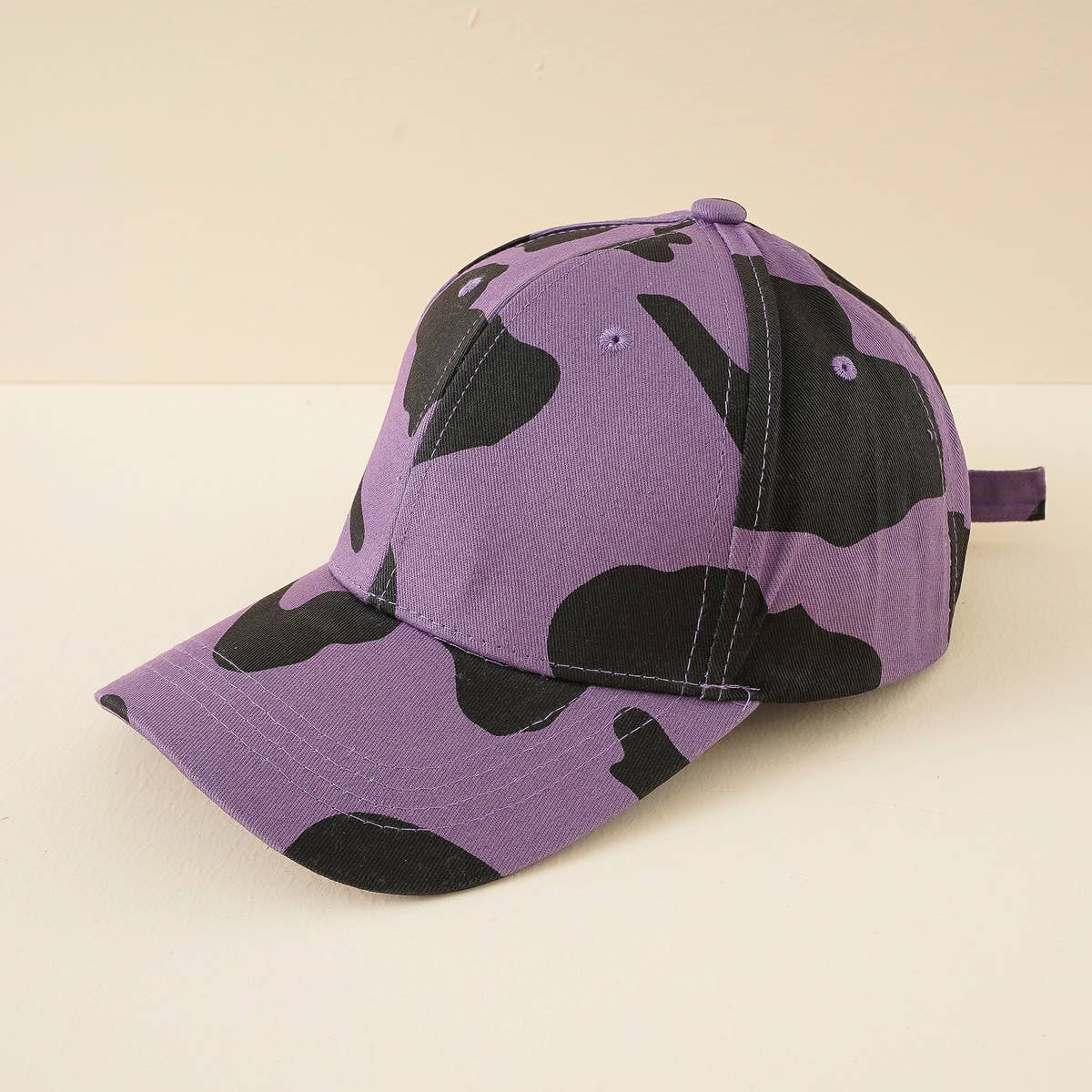 COW PATTERN BASEBALL CAP FASHIONABLE AND CASUAL CWAH1386