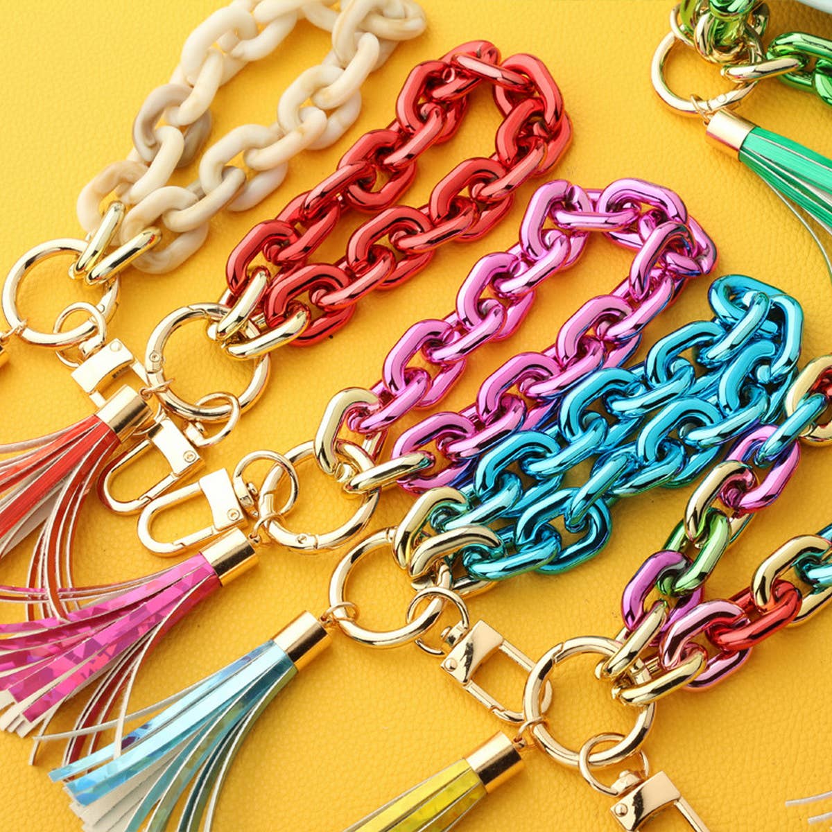 COLORFUL BRACELET BRIGHT COLOR KEYCHAIN_CWMM1333