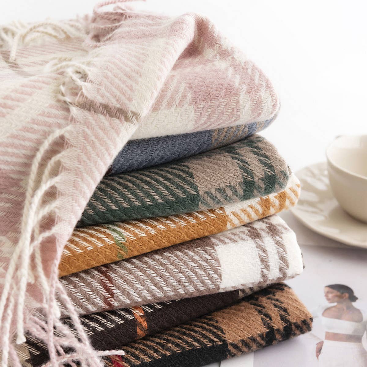 Women Simple Plaid Warm Scarf