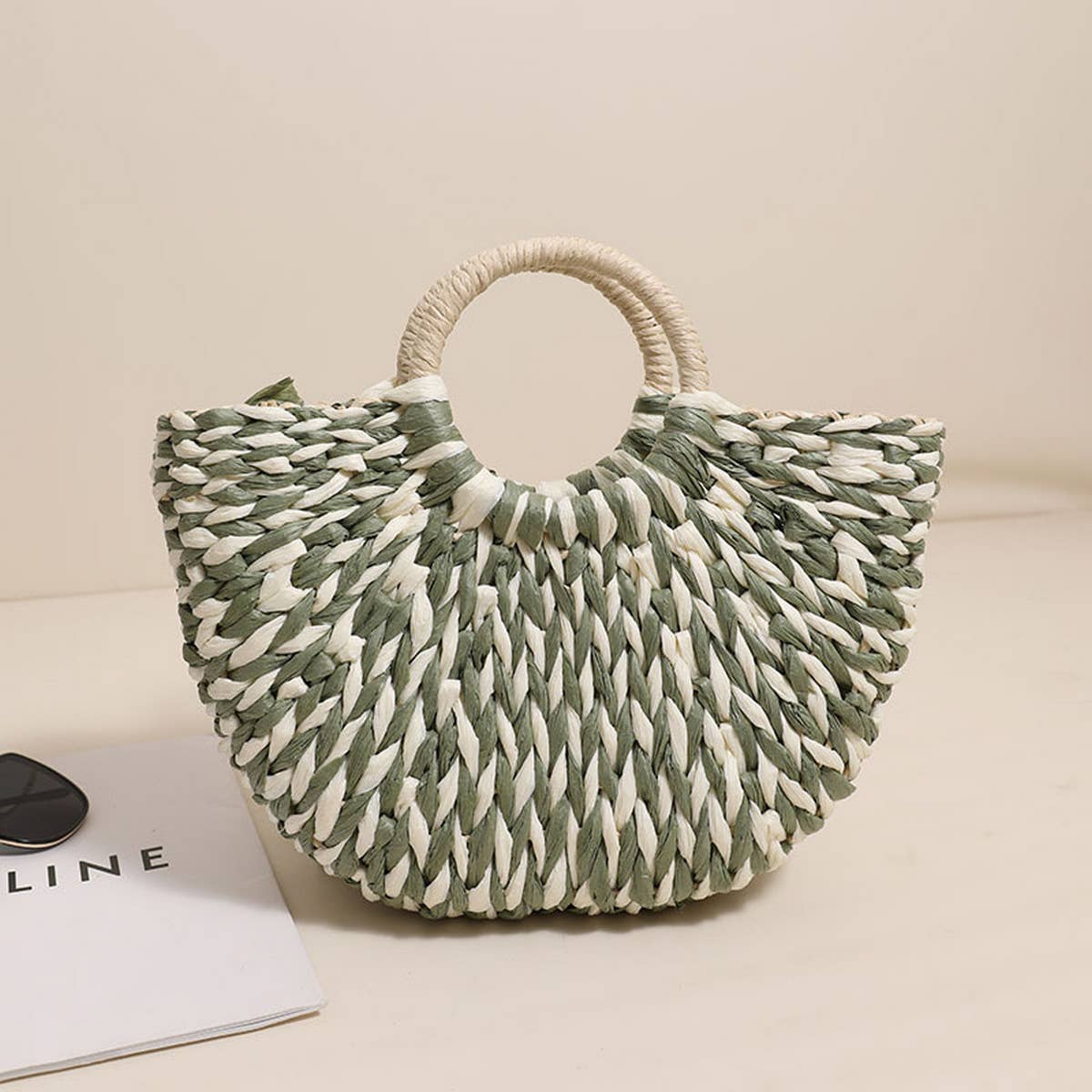 HALF ROUND SHOULDER BEACH TOTE STRAW BAG_CWAB1868