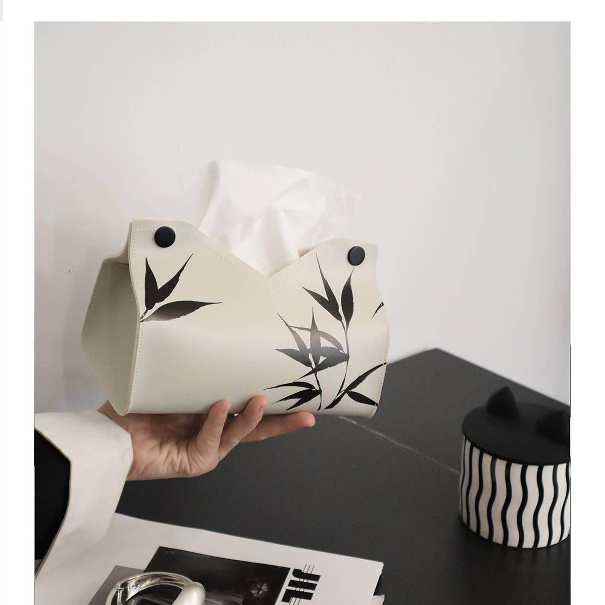 NEW BAMBOO LEAF INK BAMBOO SIMPLE TISSUE BOX_CWMM2253