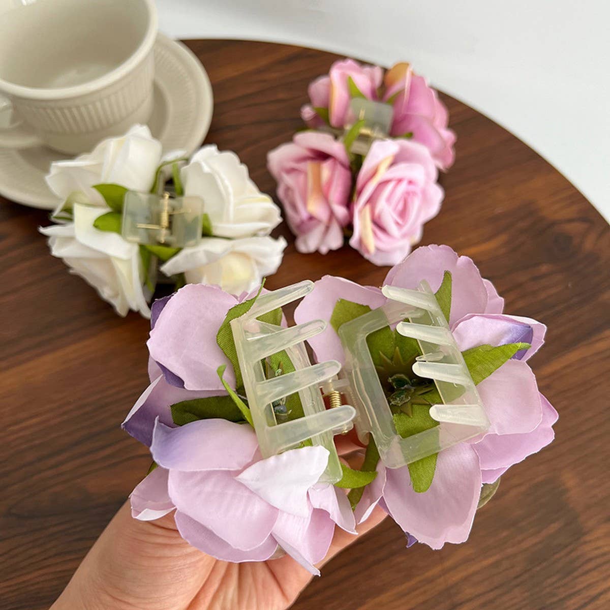 SUMMER RESORT STYLE ROSE FLOWERS HAIRPINS_CWAHA1171