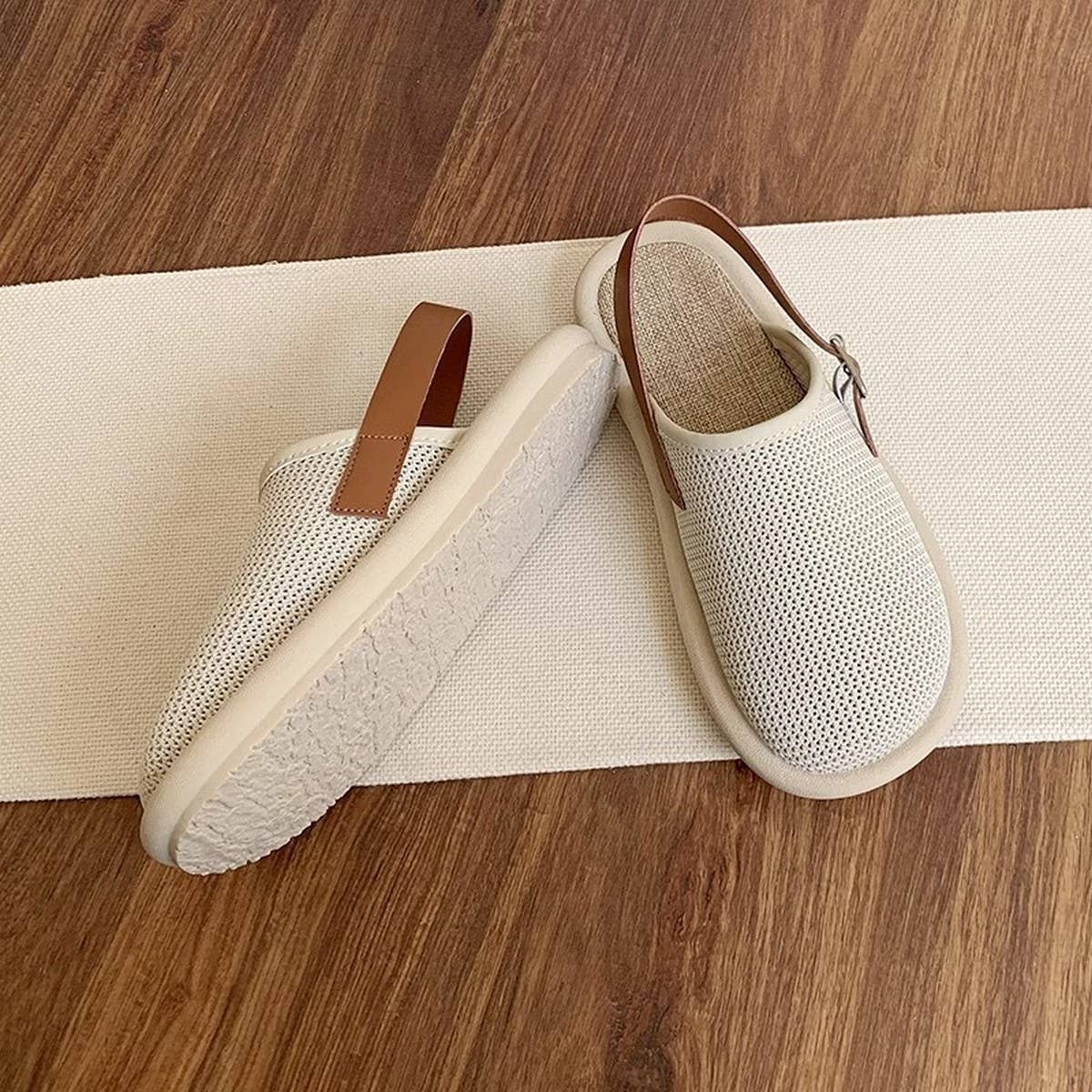 BREATHABLE KNIT CLOSED TOE SUMMER SANDALS_CWSHF0099