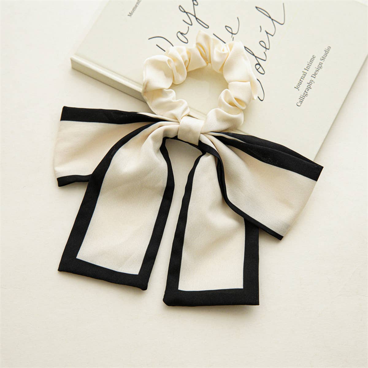 RETRO RIBBON BOW HAIR TIE_CWAHA0843