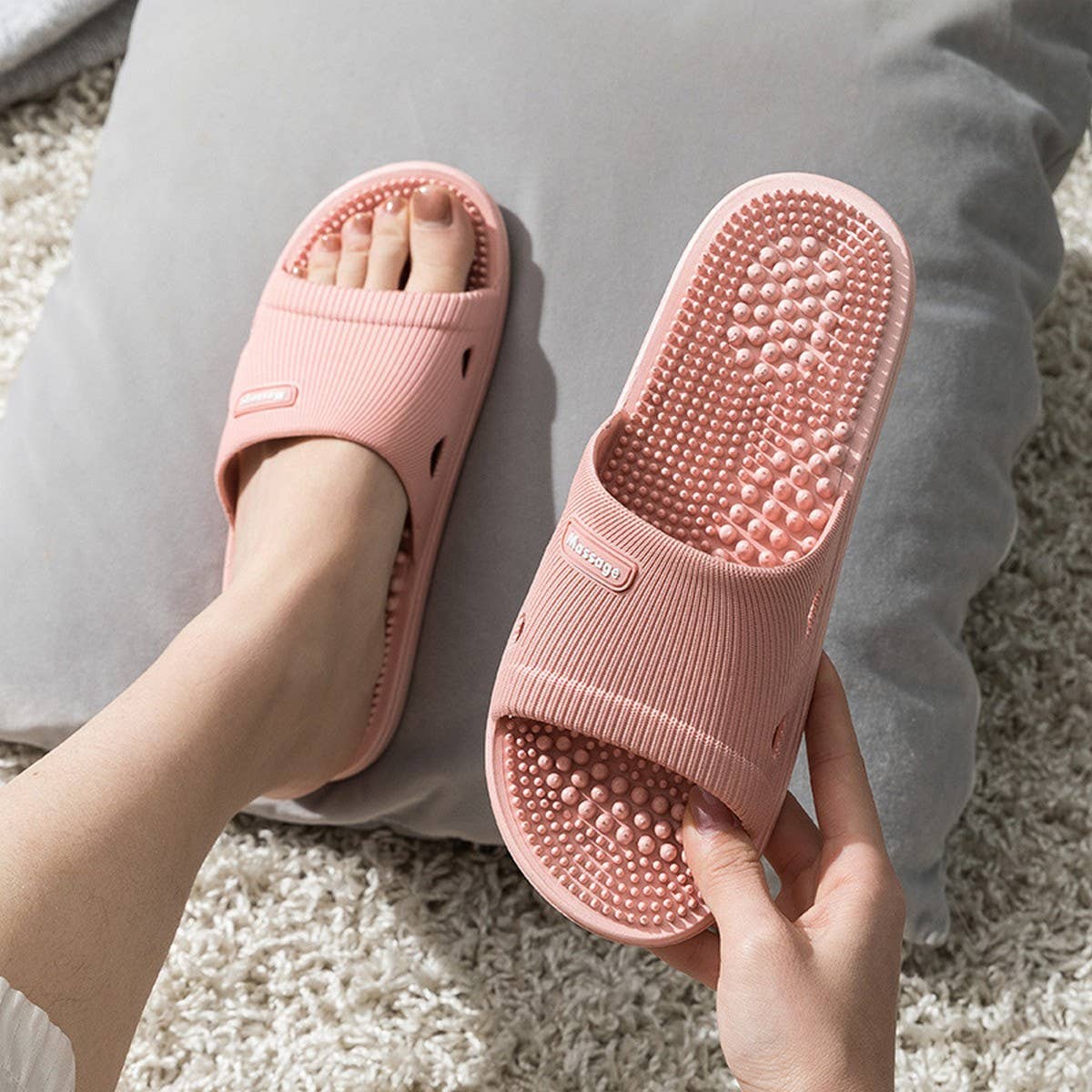 HOME SOFT SOLE ANTI MASSAGE SLIPPERS_CWSHS0802