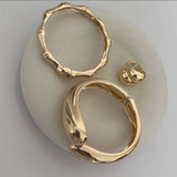 DESIGN METAL GLOSSY WATER DROP HUG BRACELET_CWMM3086