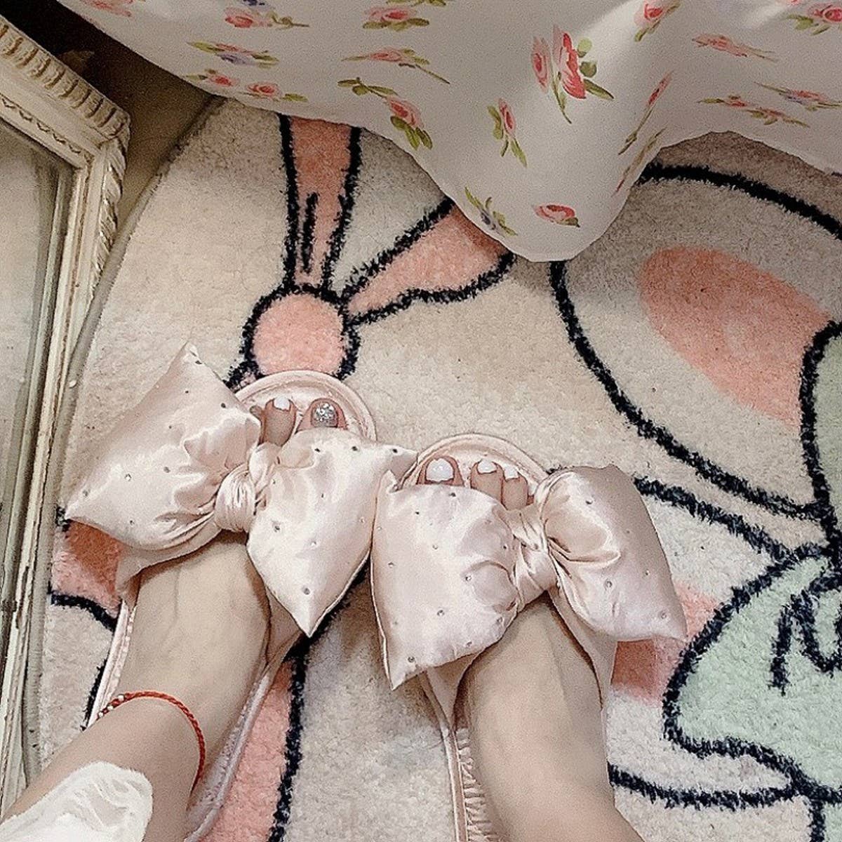 NEW STYLE BIG BOW SATIN HOME SLIPPERS FOR WOMEN_CWMM2963