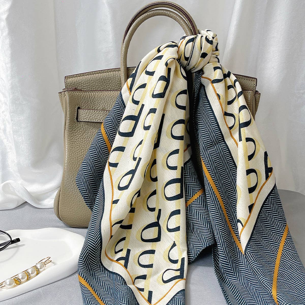 P LETTER SCARF ELEGANT FALL WINTER WOOL WRAP_CWASC0908