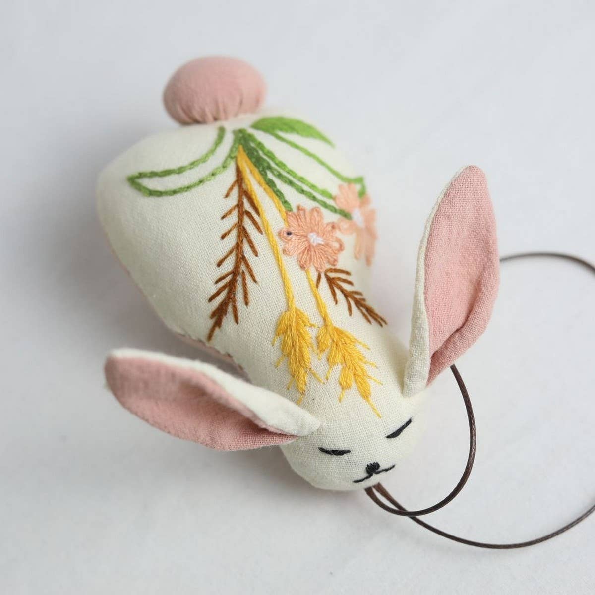 HANDMADE WHEAT BLOSSOM BUNNY PLUSH CHARM_CWMM5996