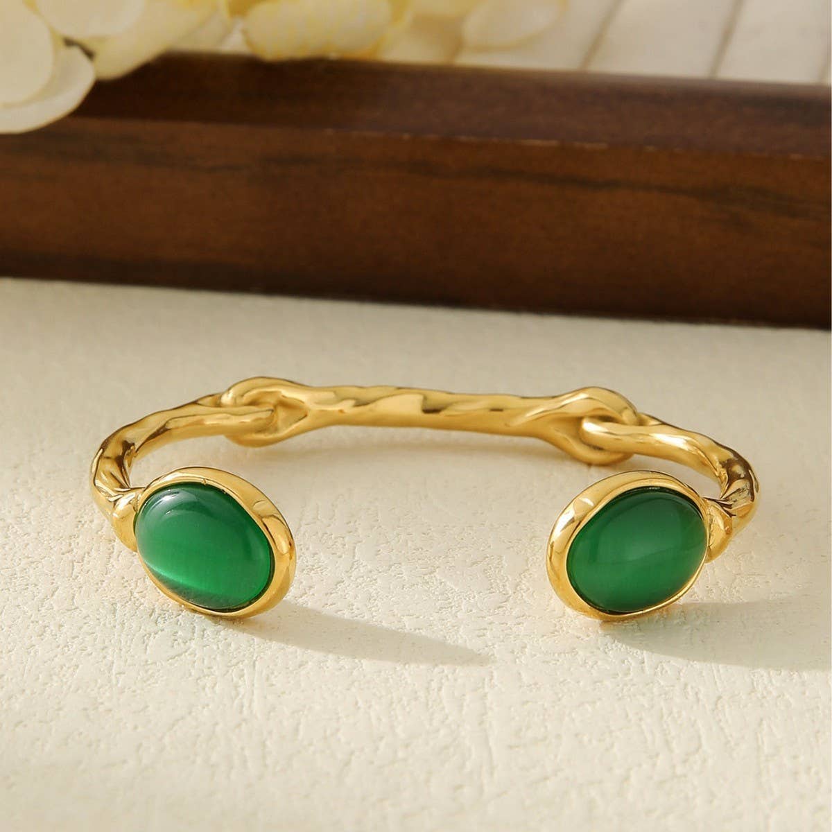 IRREGULAR RETRO SIMPLE EMBEDDED BRACELET_CWMM3730