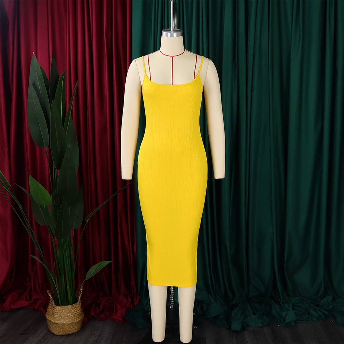 SOLID COLOR SUSPENDER SKIRT LONG TWO PIECE SET_CWDMD3672