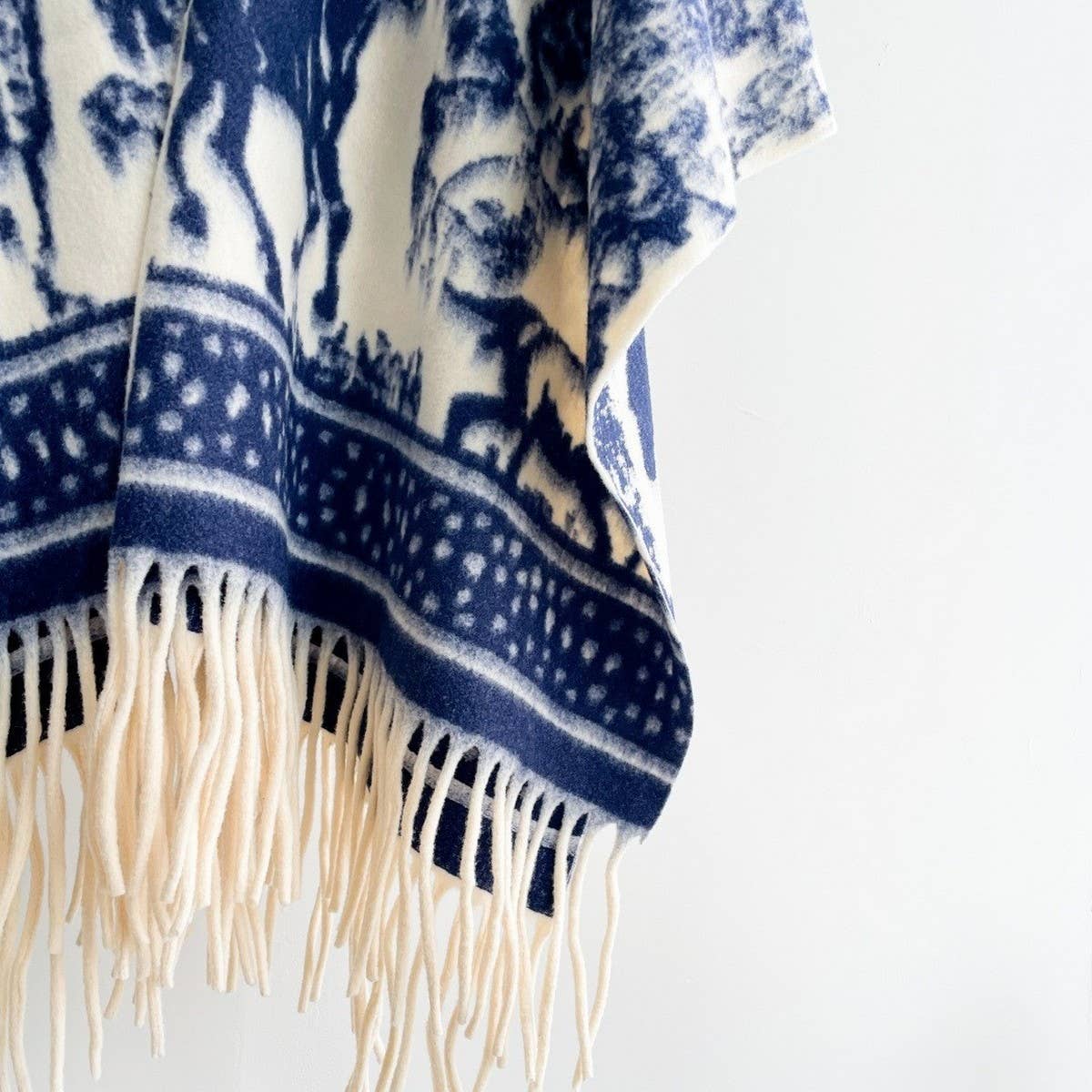 Painting Shawl Women Autumn Winter Tassel Cape_Cwocasl00096