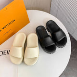 FASHIONABLE WOMEN NEW OUTER THICK SOLED SLIPPERS_CWSHS0696